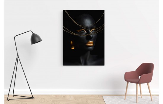 Siyah ve Altın Renkte Güzel Kadın Tablosu 2
